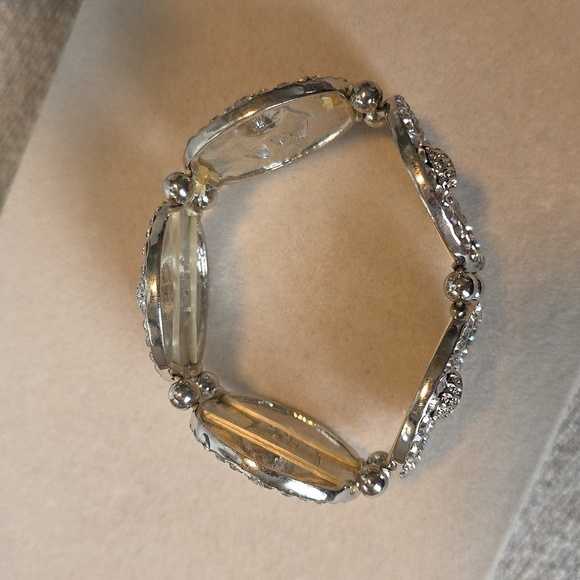 Silver and Black Enamel Egyptian Pharoah Stretch Bracelet - Picture 3 of 10